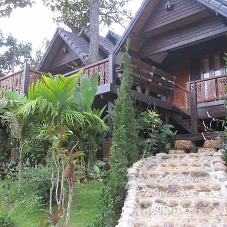 Mon Vieng Kham Resort Mae Hong Son Quarto foto